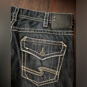 Brand new never with men’s Silver brand jeans